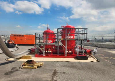 Filter flushing skid rental system in use during an airport flushing job for fuel or hydraulic system maintenance