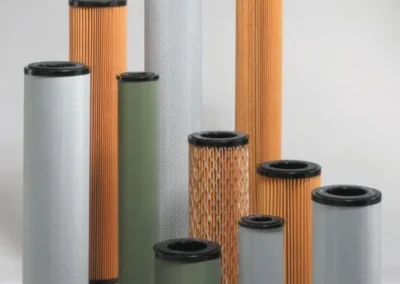 Separator filter elements designed for final stage water removal in coalescer separator vessels used in fuel filtration