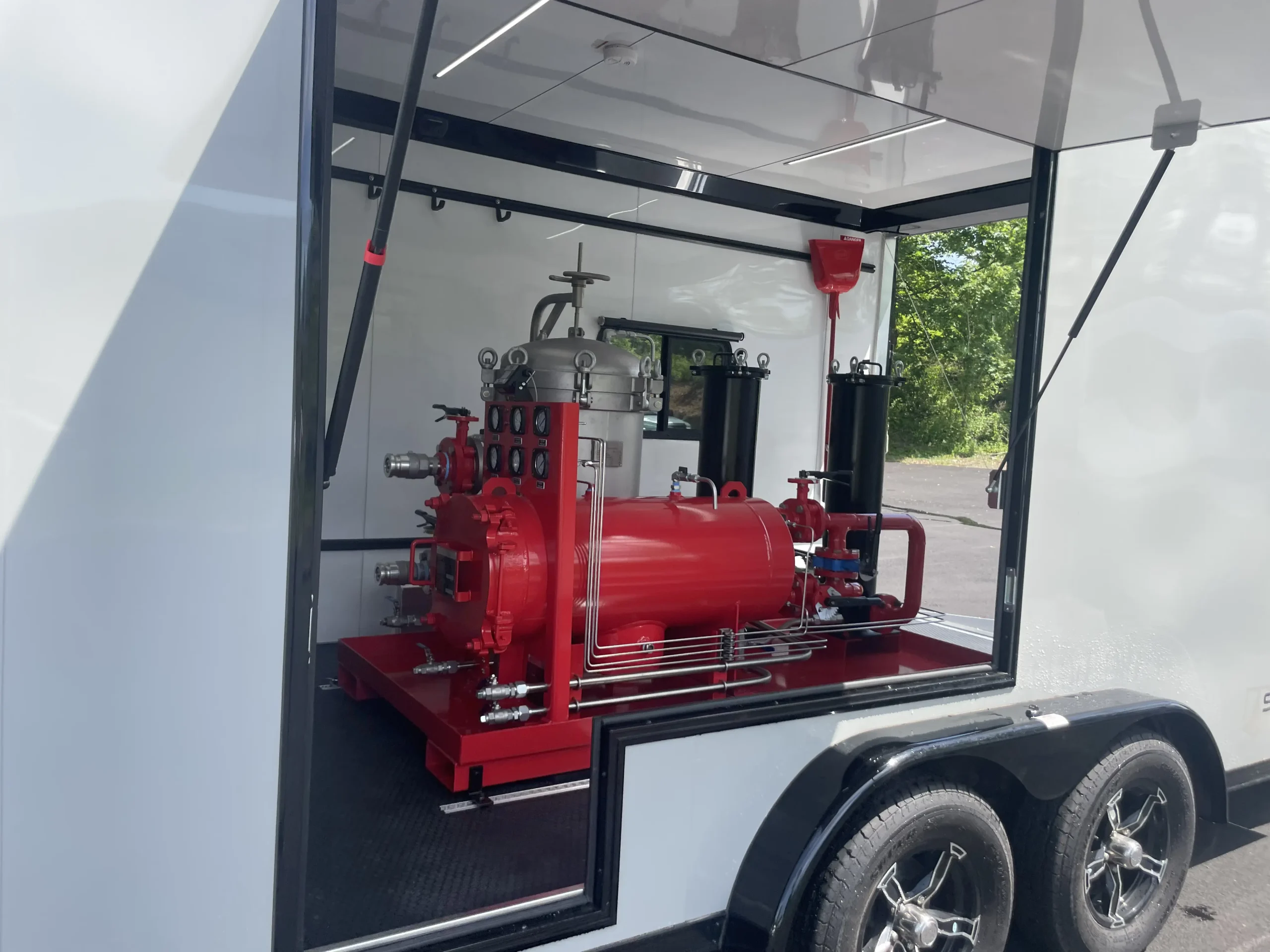 Mobile Fuel Polishing System (1) Mobile Fuel Polishing System on trailer for faster, more efficient filtration.